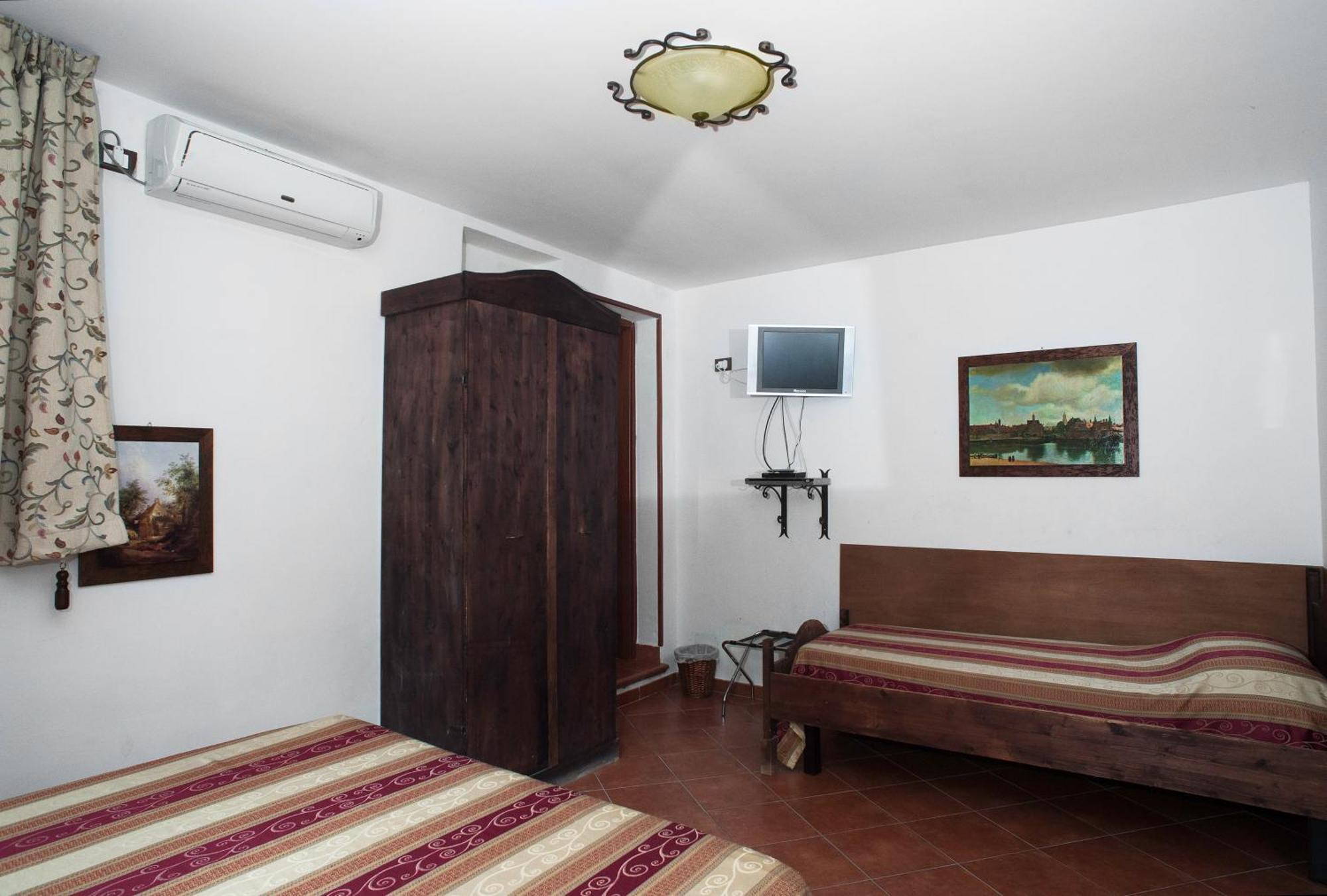 B&B La Nave Nápoly Szoba fotó